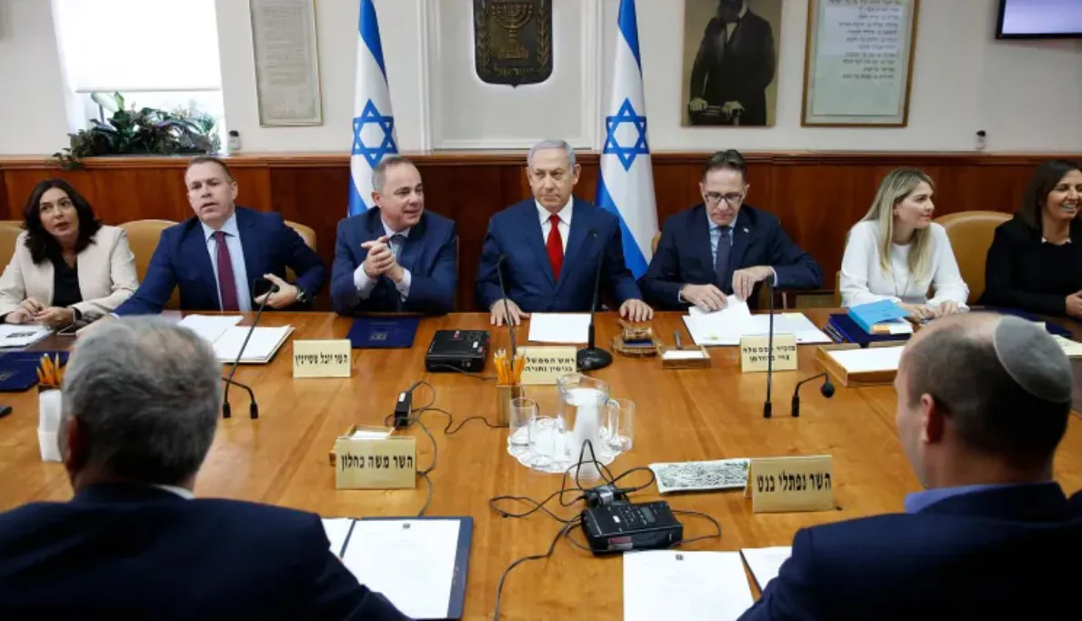 انقسام داخل الكابينت الإسرائيلي حول غزة.. رفض تركي–قطري واتهامات لكوشنر بـ«الانتقام»